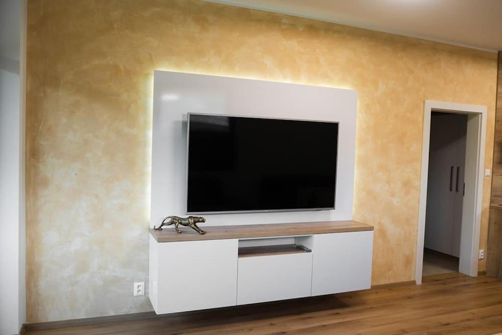 Ubytovani V Beskydech - Apartman Patrik Čeladná Esterno foto